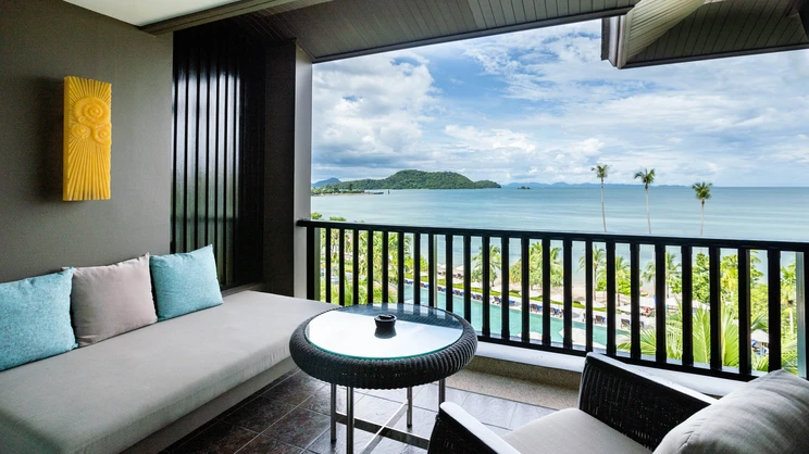 Deluxe Room Sea Views